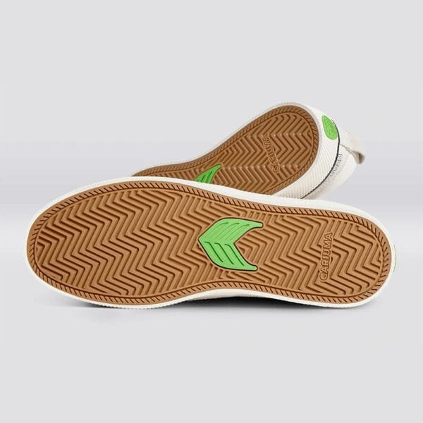 CARIUMA SLIP ON PRO SNOOPY SKATE WHITE - Imagen 2